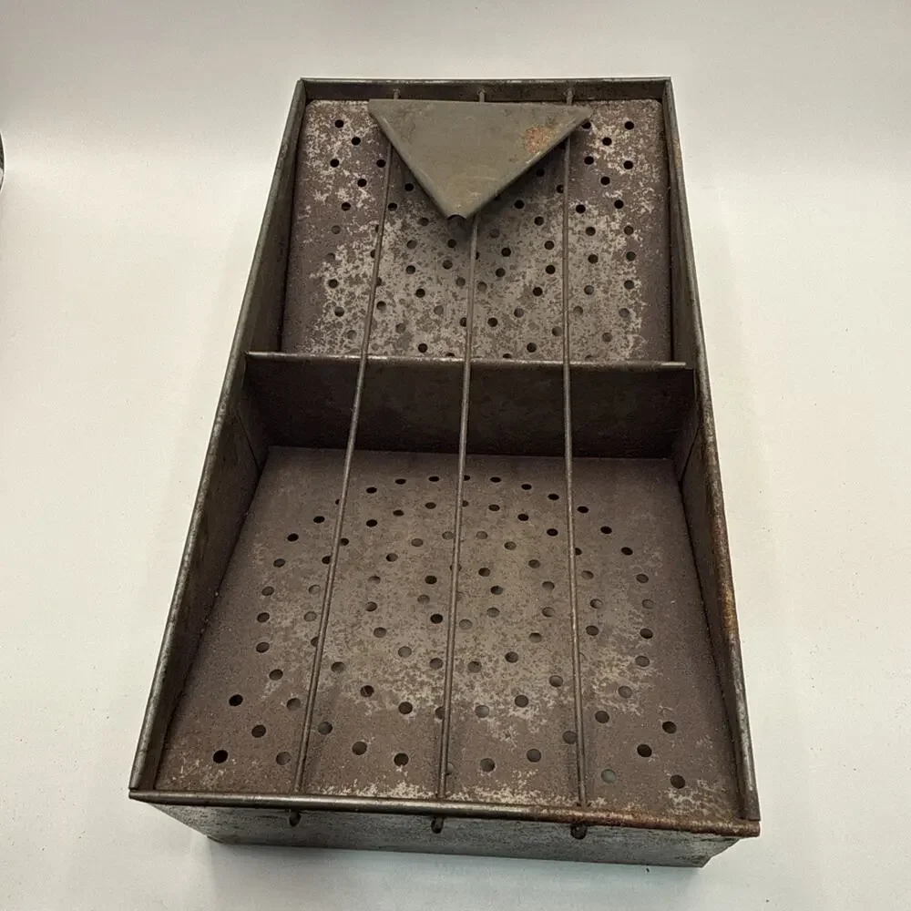 CAMP-A-TOASTER vtg rectangle